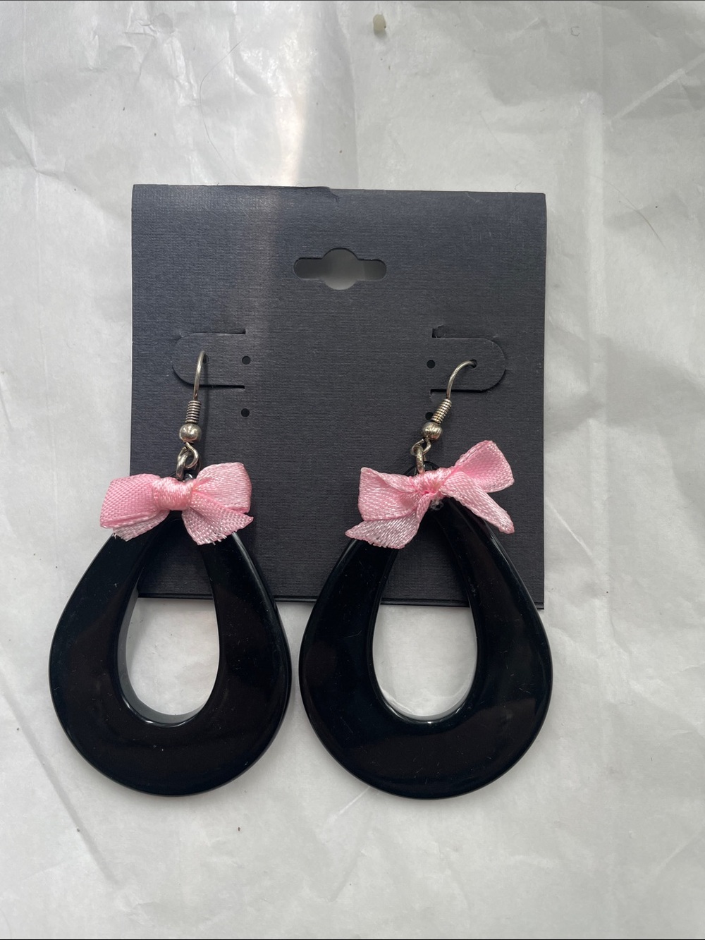 Black Teardrop Earrings with Pink Bow - Women Accessories